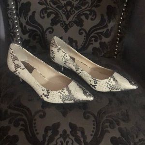 Women’s Heel brand new in box - size 8.5